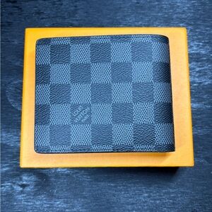 Louis Vuitton Graphite Damier Men's Card Holder